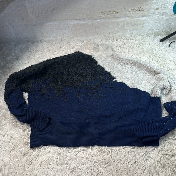 Lululemon Ombre Knit Textured Turtleneck Bone / Mineral Blue / Graphite Grey - Picture 1 of 4